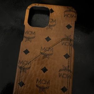 MCM iPhone 12 Pro